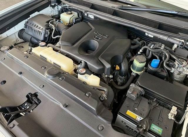 TOYOTA LAND CRUISER PRADO TX L PACKAGE 2018 full