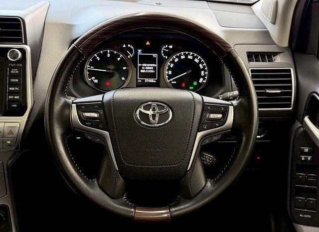 TOYOTA LAND CRUISER PRADO TX L PACKAGE 2018 full