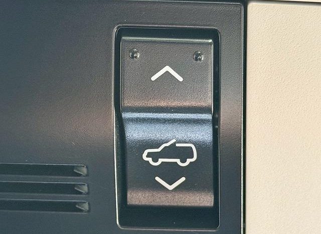 TOYOTA LAND CRUISER PRADO TX L PACKAGE 2018 full