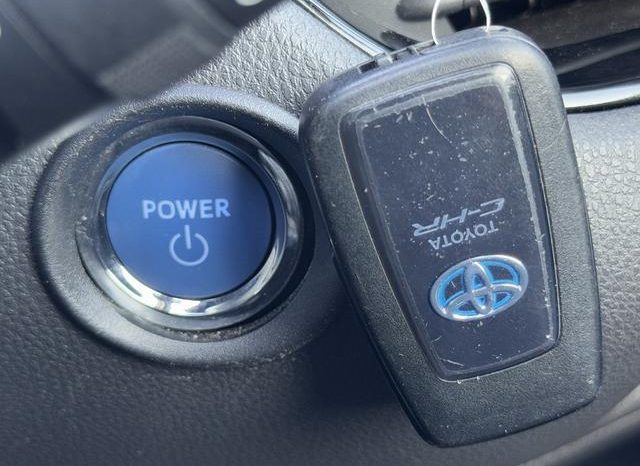 TOYOTA C-HR G 2019 full