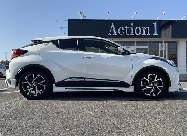 TOYOTA C-HR G 2019 full