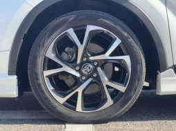 TOYOTA C-HR G 2019 full