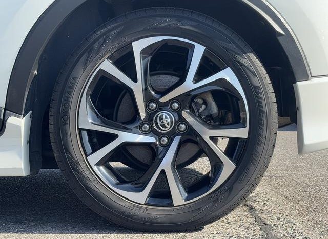 TOYOTA C-HR G 2019 full