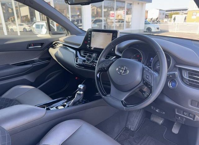 TOYOTA C-HR G 2019 full