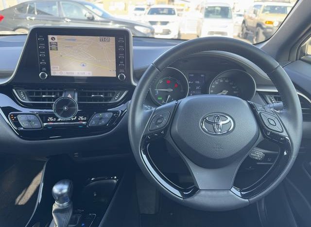 TOYOTA C-HR G 2019 full