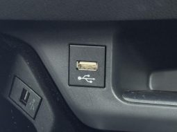 TOYOTA C-HR G 2019 full