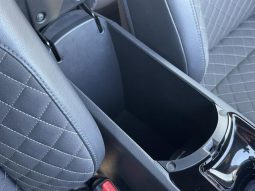 TOYOTA C-HR G 2019 full