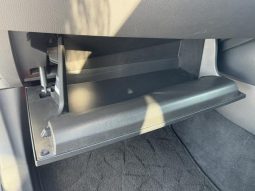 TOYOTA C-HR G 2019 full