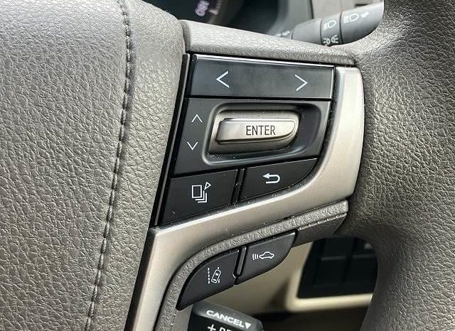 TOYOTA LAND CRUISER PRADO TX 2019 full