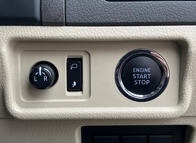 TOYOTA LAND CRUISER PRADO TX 2019 full