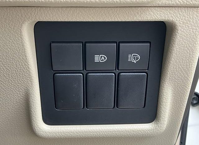 TOYOTA LAND CRUISER PRADO TX 2019 full