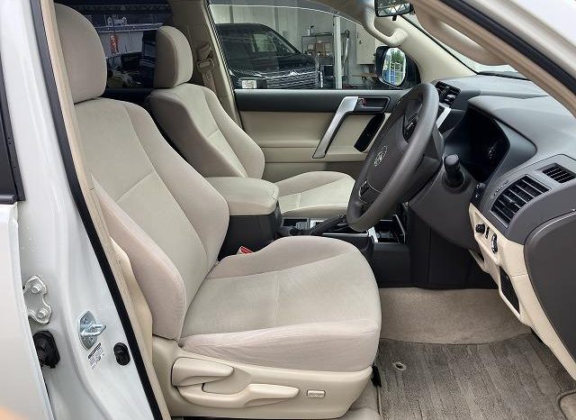 TOYOTA LAND CRUISER PRADO TX 2019 full