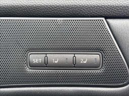 NISSAN FUGA 250GT 2017 full