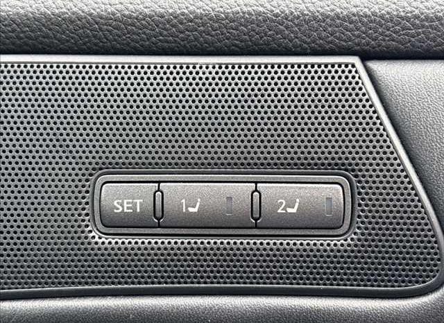 NISSAN FUGA 250GT 2017 full