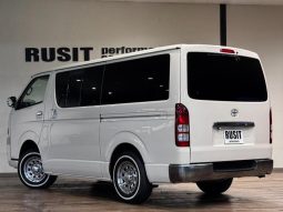 TOYOTA HIACE VAN LONG SUPER GL 2009 full