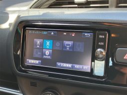 TOYOTA VITZ F 2017 full