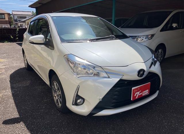 TOYOTA VITZ F 2017 full