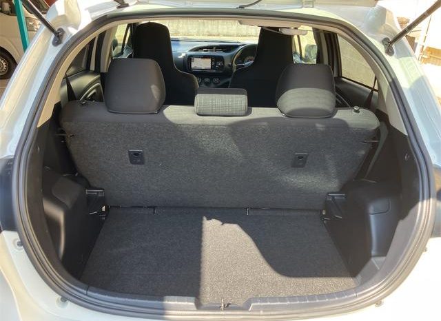 TOYOTA VITZ F 2017 full