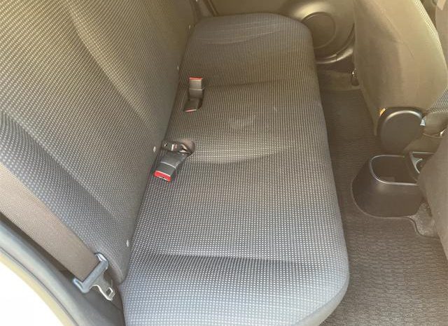 TOYOTA VITZ F 2017 full