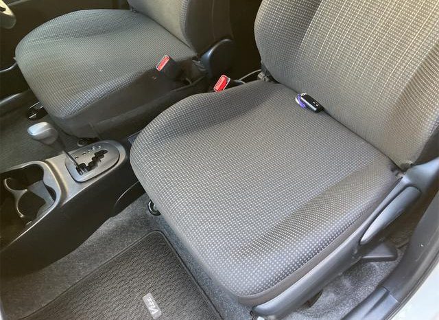 TOYOTA VITZ F 2017 full