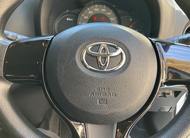 TOYOTA VITZ F 2017 full
