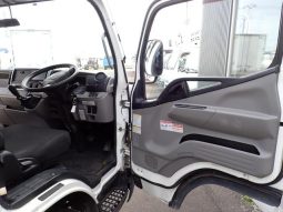 MITSUBISHI FUSO CANTER 2017 full