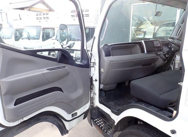 MITSUBISHI FUSO CANTER 2017 full