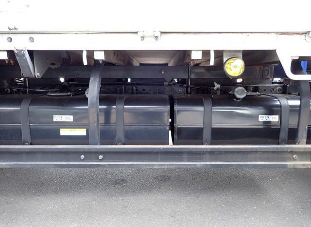 MITSUBISHI FUSO CANTER 2017 full