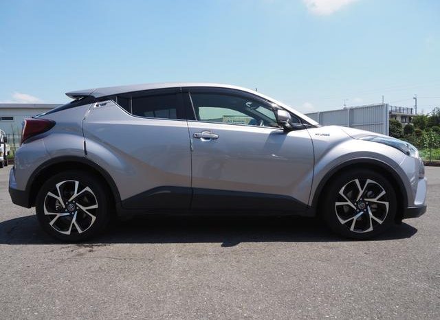 TOYOTA C-HR G 2018 full