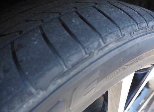 TOYOTA C-HR G 2018 full