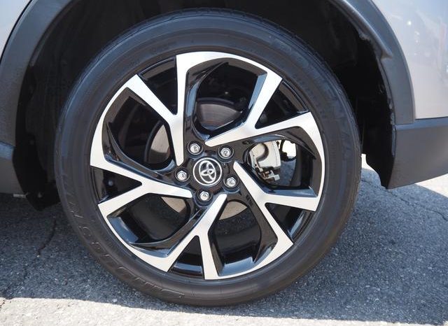 TOYOTA C-HR G 2018 full