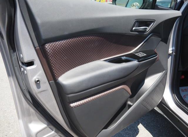 TOYOTA C-HR G 2018 full