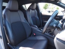 TOYOTA C-HR G 2018 full