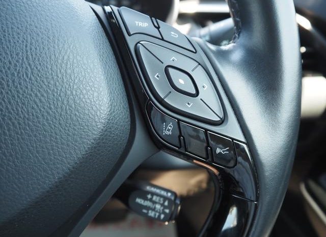 TOYOTA C-HR G 2018 full