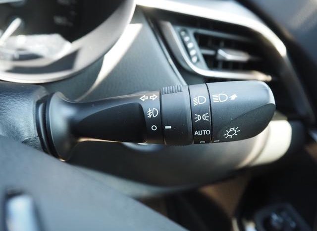 TOYOTA C-HR G 2018 full