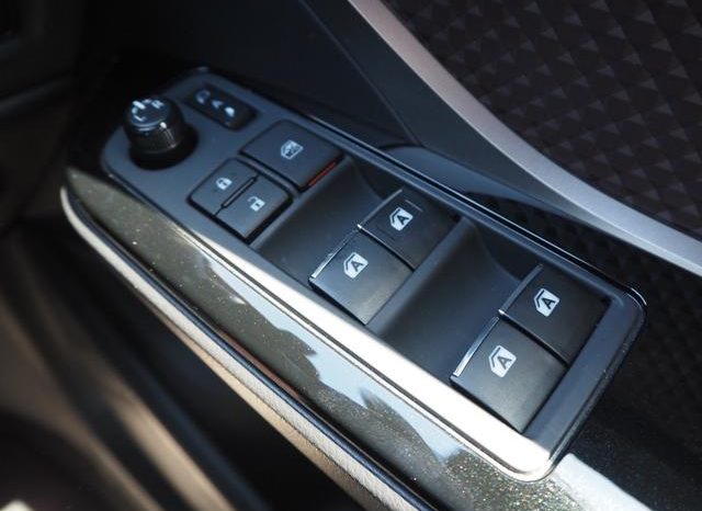 TOYOTA C-HR G 2018 full