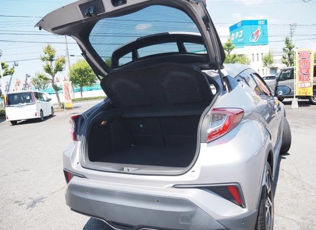 TOYOTA C-HR G 2018 full