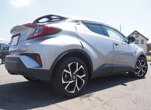 TOYOTA C-HR G 2018 full