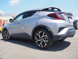 TOYOTA C-HR G 2018 full