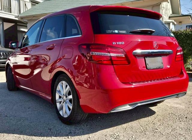 MERCEDES BENZ B-CLASS B180 2017 full