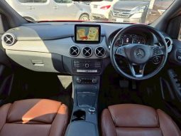 MERCEDES BENZ B-CLASS B180 2017 full