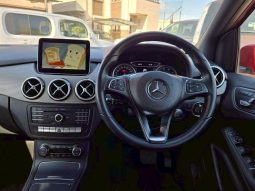 MERCEDES BENZ B-CLASS B180 2017 full