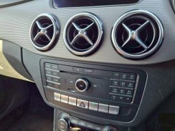 MERCEDES BENZ B-CLASS B180 2017 full