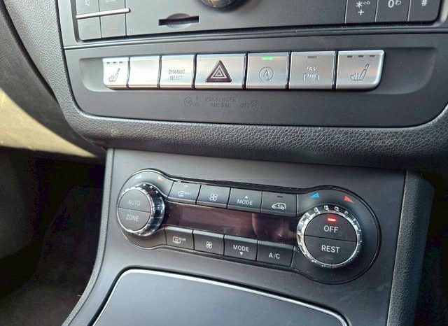 MERCEDES BENZ B-CLASS B180 2017 full