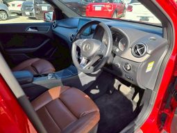 MERCEDES BENZ B-CLASS B180 2017 full