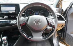 TOYOTA C-HR G 2017 full