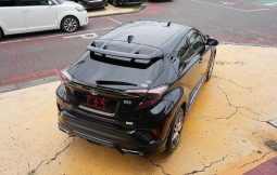 TOYOTA C-HR G 2017 full