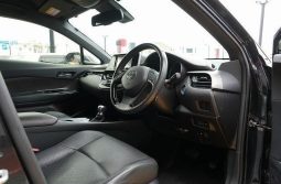 TOYOTA C-HR G 2017 full