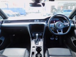 VOLKSWAGEN PASSAT 2.0TSI R LINE 2018 full