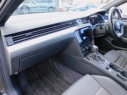 VOLKSWAGEN PASSAT 2.0TSI R LINE 2018 full